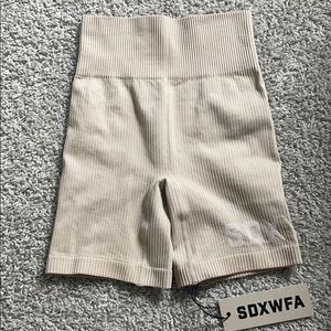 SARAHSDAY X WHITEFOX BOUTIQUE ACTIVE SHORTS